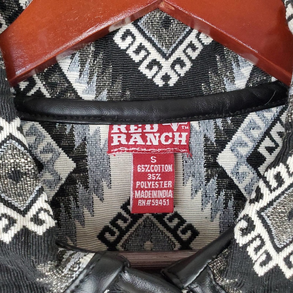 Red Ranch Women's Sz S Western Native Tapestry Woven Aztec Button Up Jacket - Picture 5 of 7